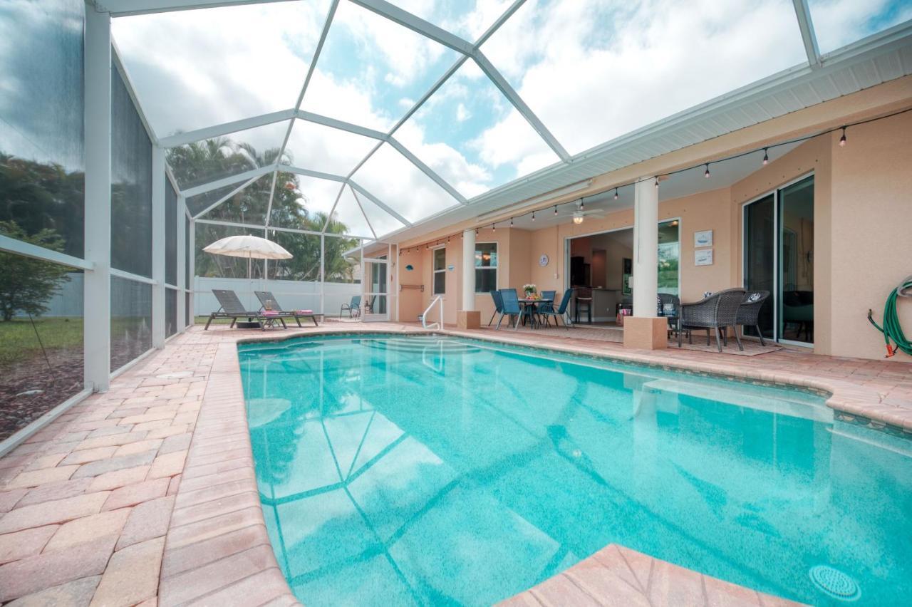 Villa Holiday Sunrise Κέιπ Κόραλ Εξωτερικό φωτογραφία